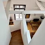 De L'arsenal Royal Apartmán