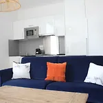 De L'arsenal Royal - Meubles De Tourisme Apartment *