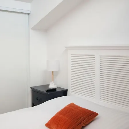 De L'arsenal Royal - Meubles De Tourisme Rochefort