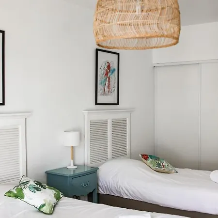 Apartman De L'arsenal Royal - Meubles De Tourisme Rochefort