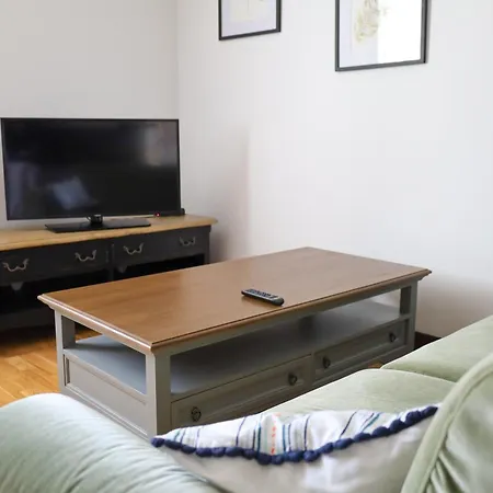 De L'arsenal Royal - Meubles De Tourisme *