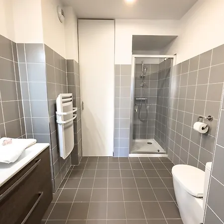 Résidence De L'arsenal Royal - Meublés De Tourisme Appartement *