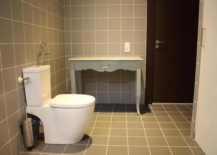 Apartamento De L'arsenal Royal - Meubles De Tourisme