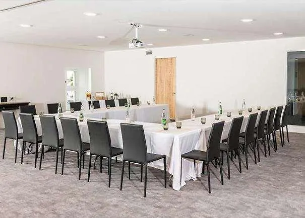 De L'arsenal Royal - Meubles De Tourisme Apartamento