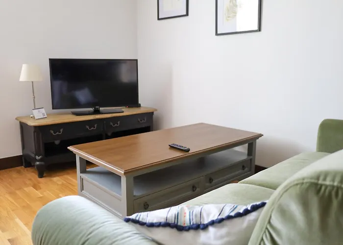 De L'arsenal Royal - Meubles De Tourisme *