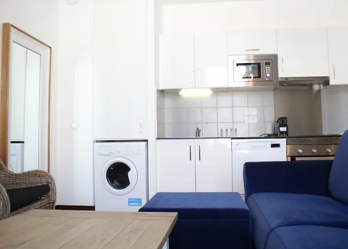 De L'arsenal Royal - Meubles De Tourisme * Rochefort (Charente-Maritime)